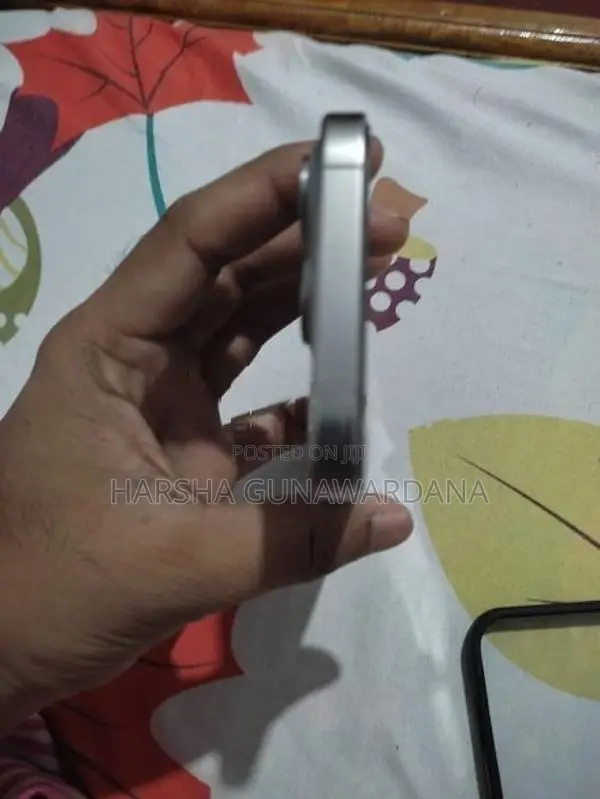 Apple iPhone 15 Pro 256GB (Used)