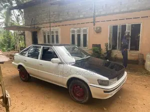 Toyota Sprinter 1988