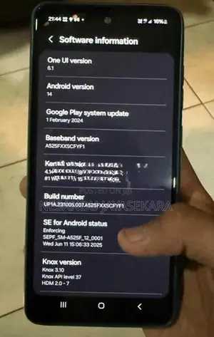 Samsung Galaxy A52s (Used)