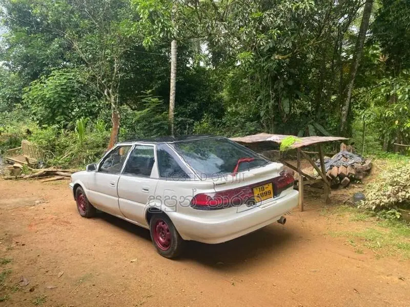 Toyota Sprinter 1988