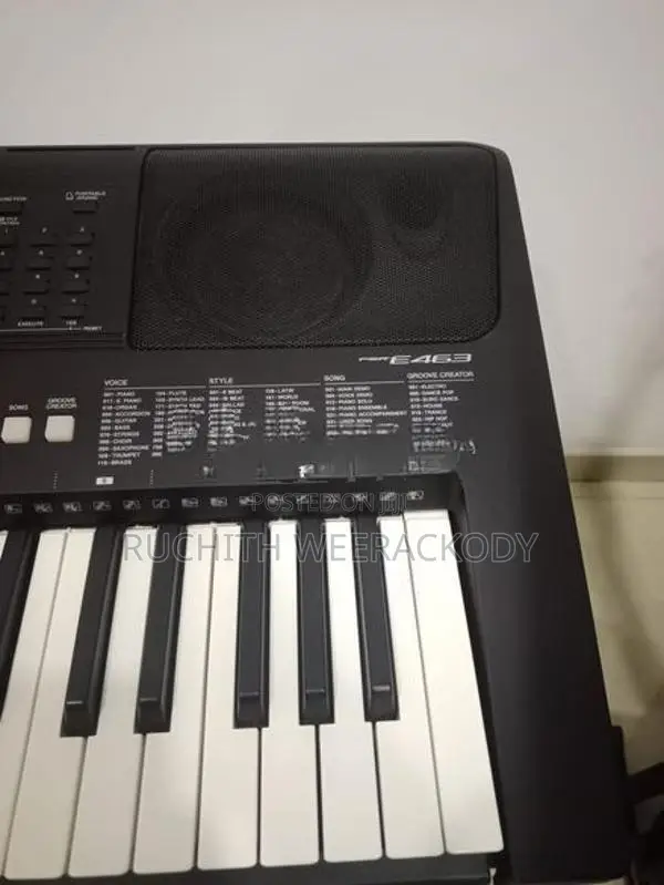 Yamaha PSR E463 Keyboard