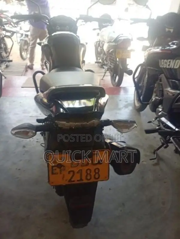 Honda CB Trigger 2017