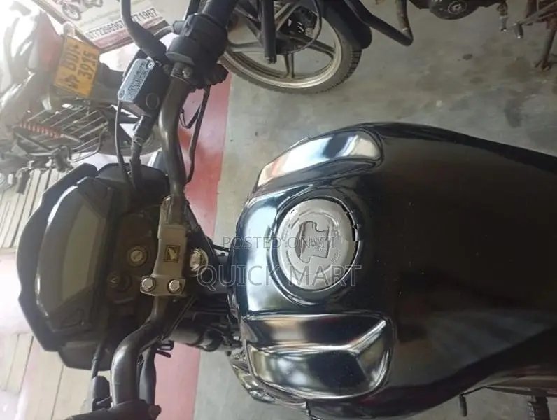 Honda CB Trigger 2017