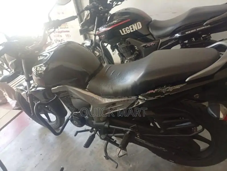 Honda CB Trigger 2017