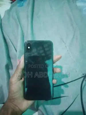 Apple iPhone X (Used)