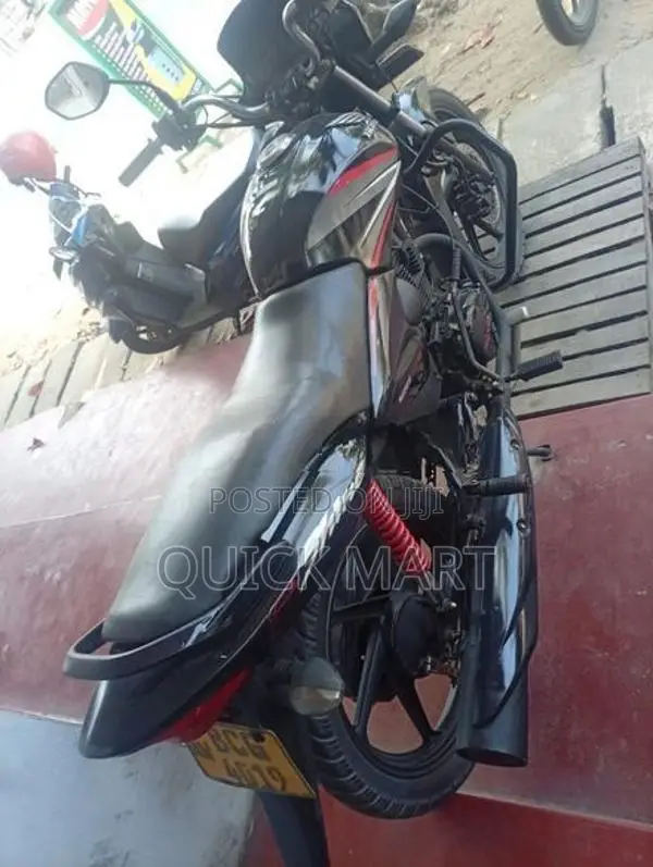 Honda CB Shine 2016