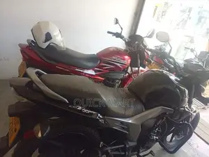 Honda CB Trigger 2017