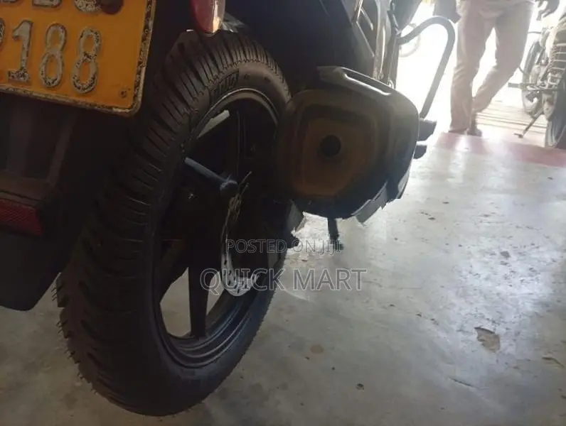 Honda CB Trigger 2017