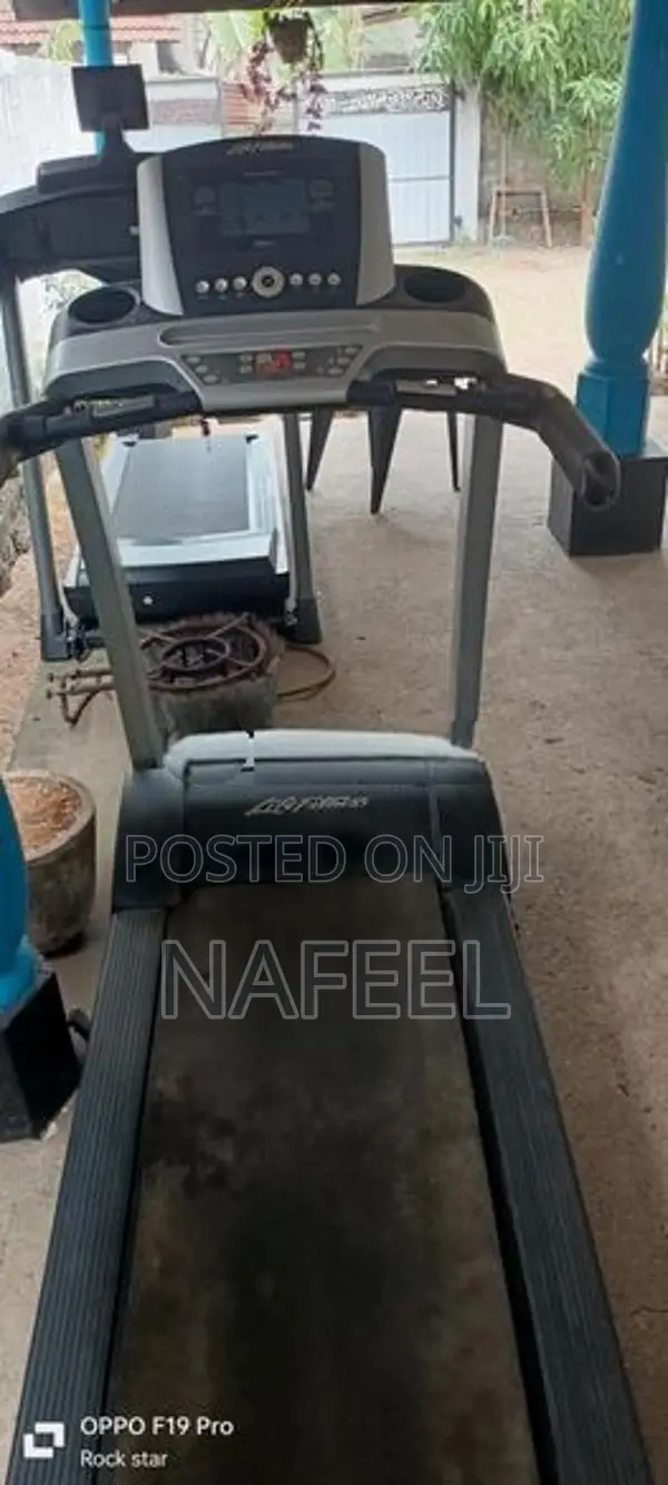 Treadmill Machine
