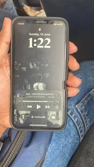 Apple iPhone XS (Used)
