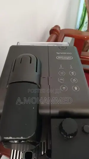nespresso Lattissima Touch Coffee Machine