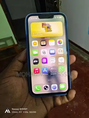 Apple iPhone 13 (Used)