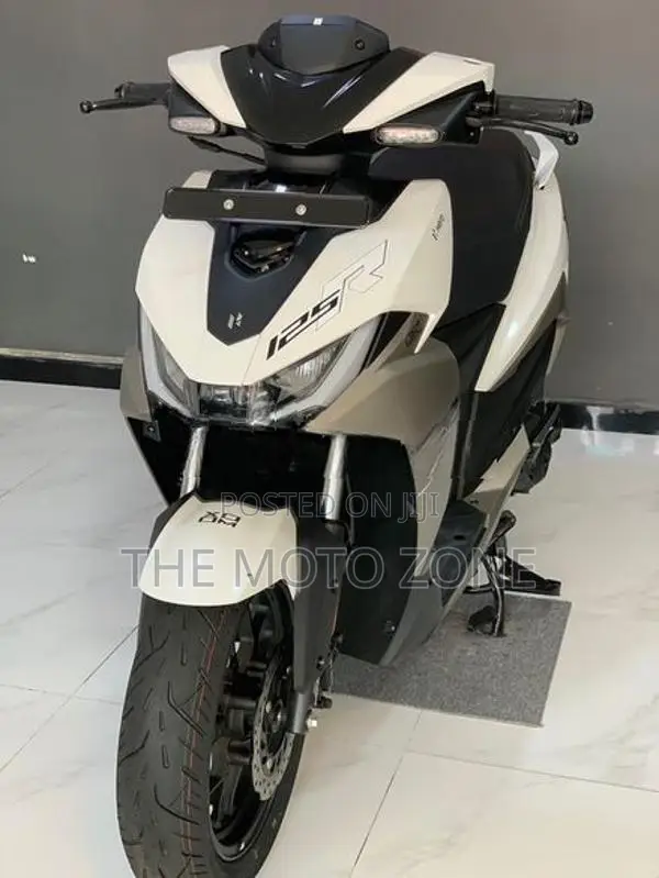 Hero XOOM 125R 2026