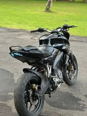 Bajaj Pulsar NS200 2017