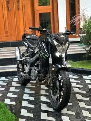 Bajaj Pulsar NS200 2017