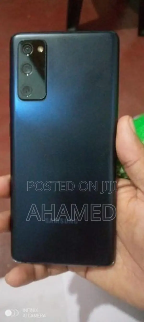 Samsung Galaxy S20FE (Used)