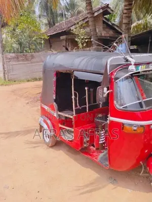 Bajaj RE 2007