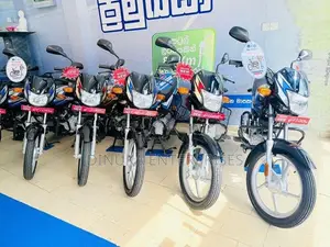 Bajaj CT100 ES 2026