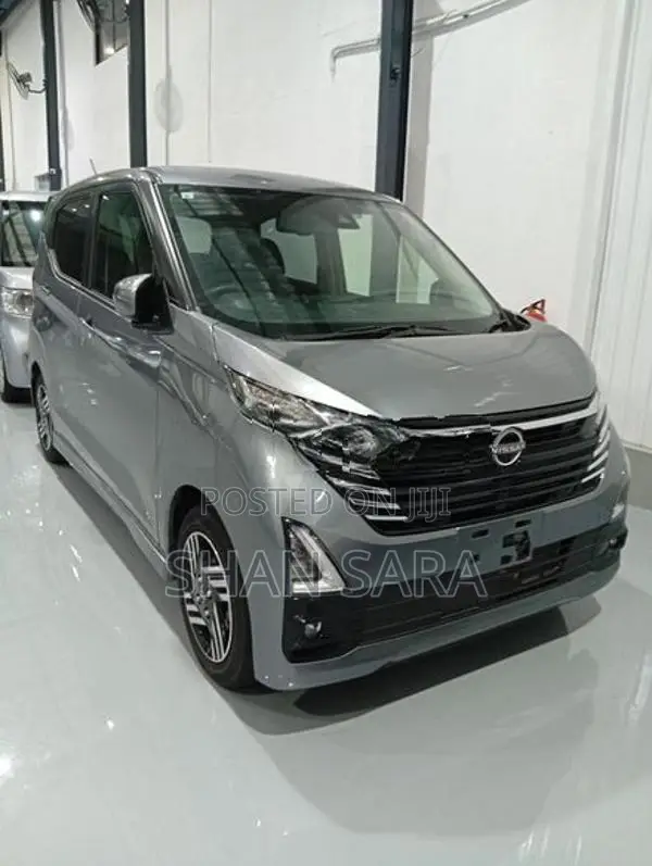 Nissan Dayz Highway Star 2024