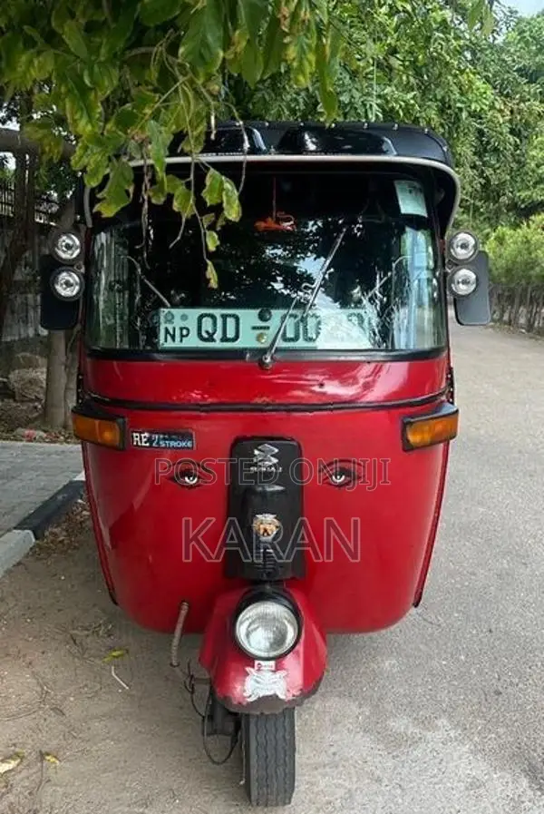 Bajaj RE 2 stroke 2005