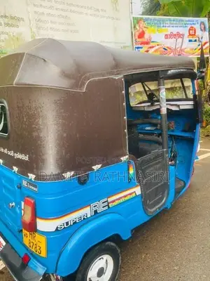 Bajaj RE Two stock 2003