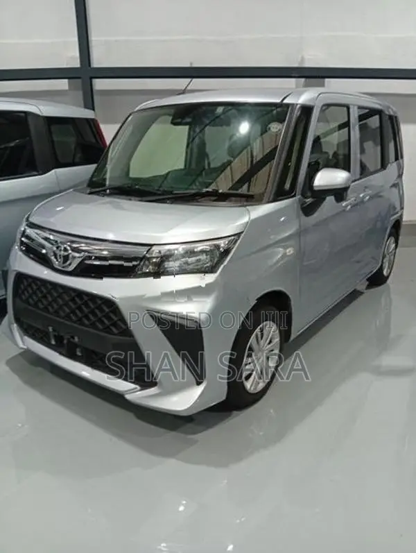 Toyota Roomy X 2024