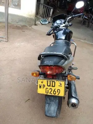 Honda CD 125 2012