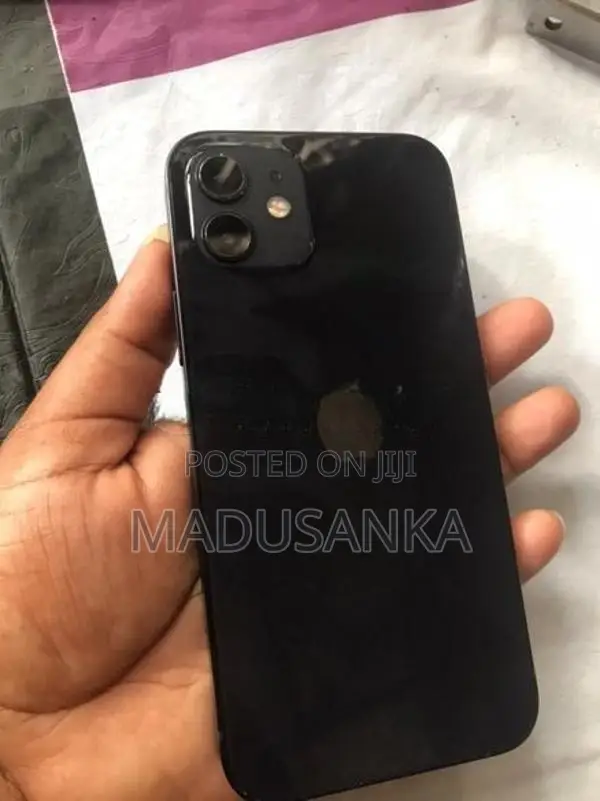 Apple iPhone 12 128gb -5g (Used)