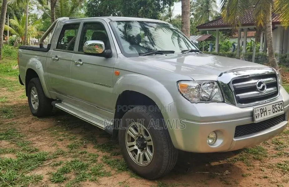 Nissan Double cab 2017