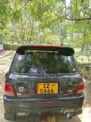 Daihatsu Mira 12 1982