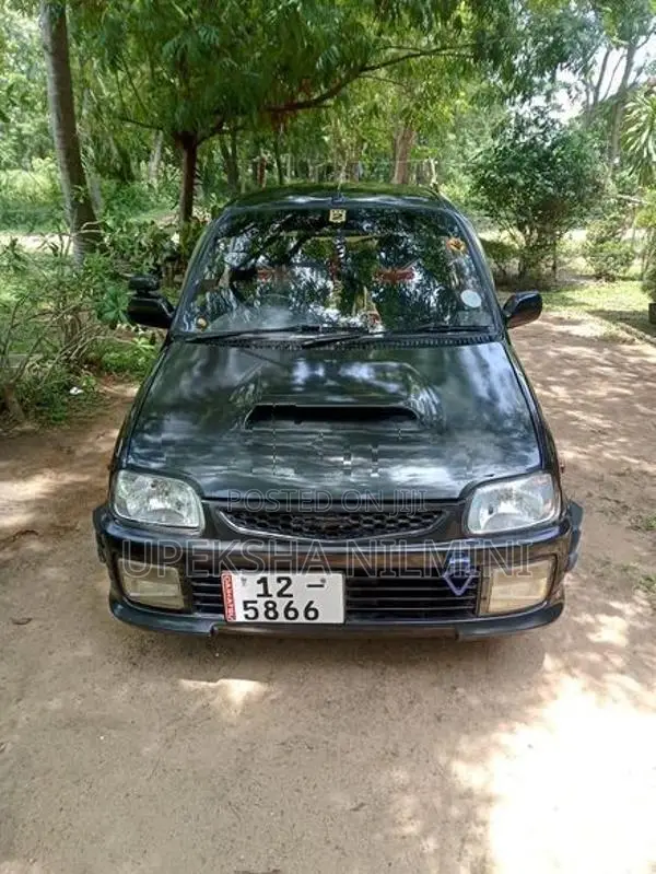 Daihatsu Mira 12 1982