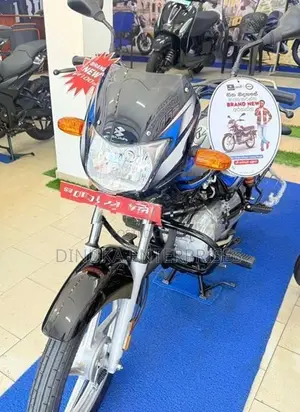 Bajaj CT100 2026