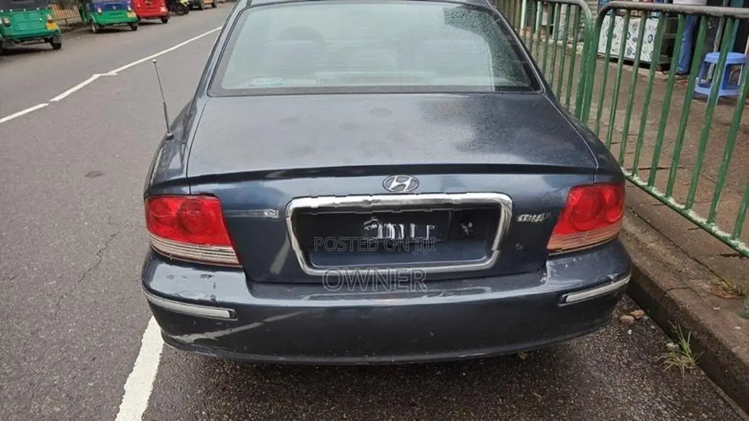 Hyundai Sonata 2001