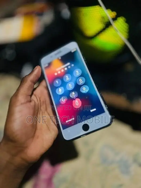 Apple iPhone 7 Plus I phone 7+ (Used)