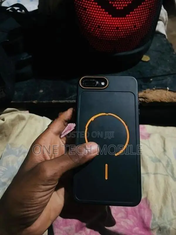 Apple iPhone 7 Plus I phone 7+ (Used)