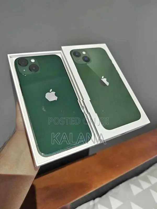 Apple iPhone 13 128GB (Used)