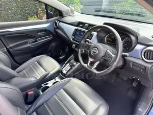 Nissan Almera VL Premium 2025