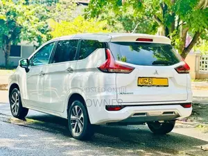 Mitsubishi Xpander 7 Seater Crossover 2019