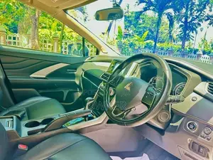 Mitsubishi Xpander 7 Seater Crossover 2019