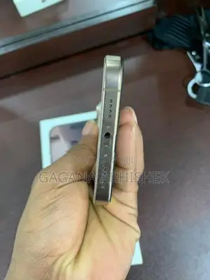 Apple iPhone 16 Pro Max (Used)