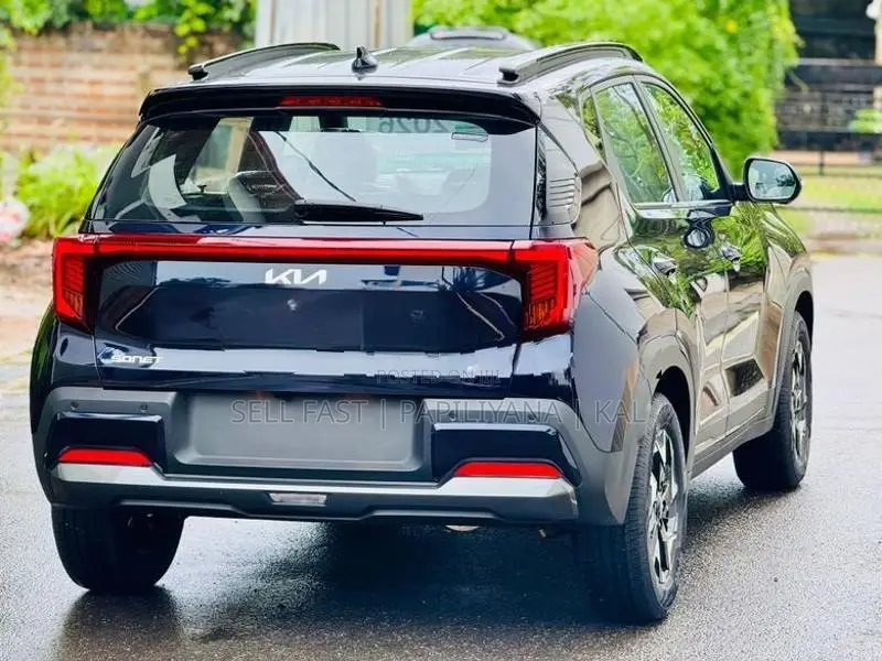 Kia Sonet GTX GT Imperial Blue 2026