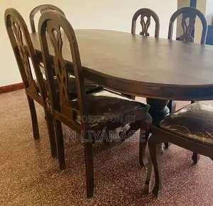 Dining table for sale