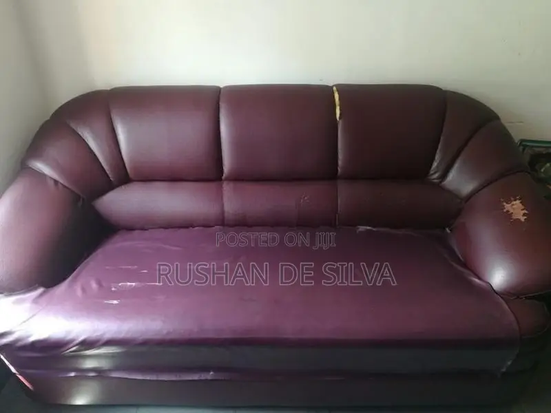 Leather Sofa Set (3+1+1 seaters set)