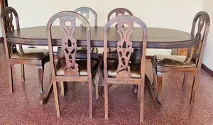 Dining table for sale