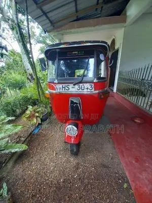 Bajaj RE 2003