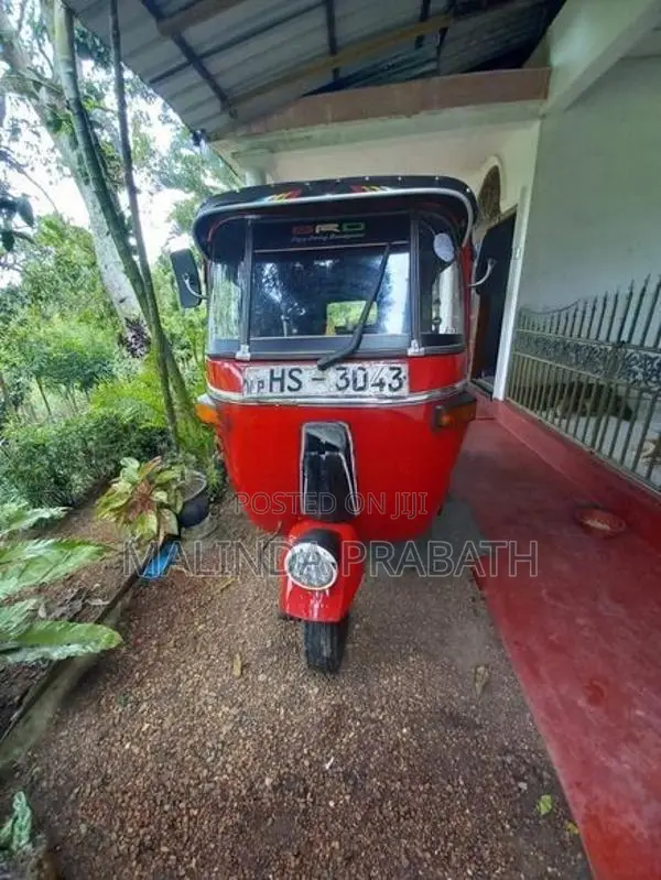 Bajaj RE 2003