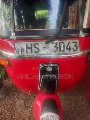 Bajaj RE 2003