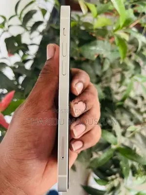 Apple iPhone 12 iphon (Used)