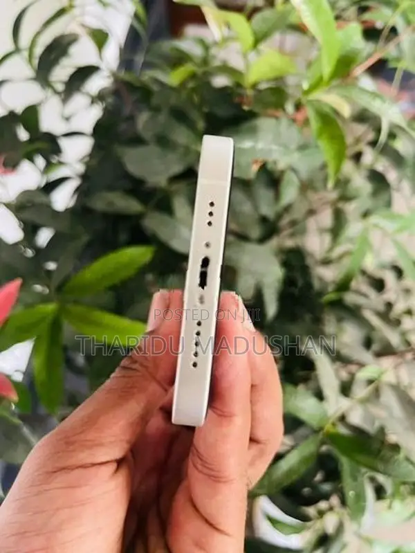 Apple iPhone 12 iphon (Used)