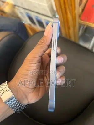 Apple iPhone 14 (Used)